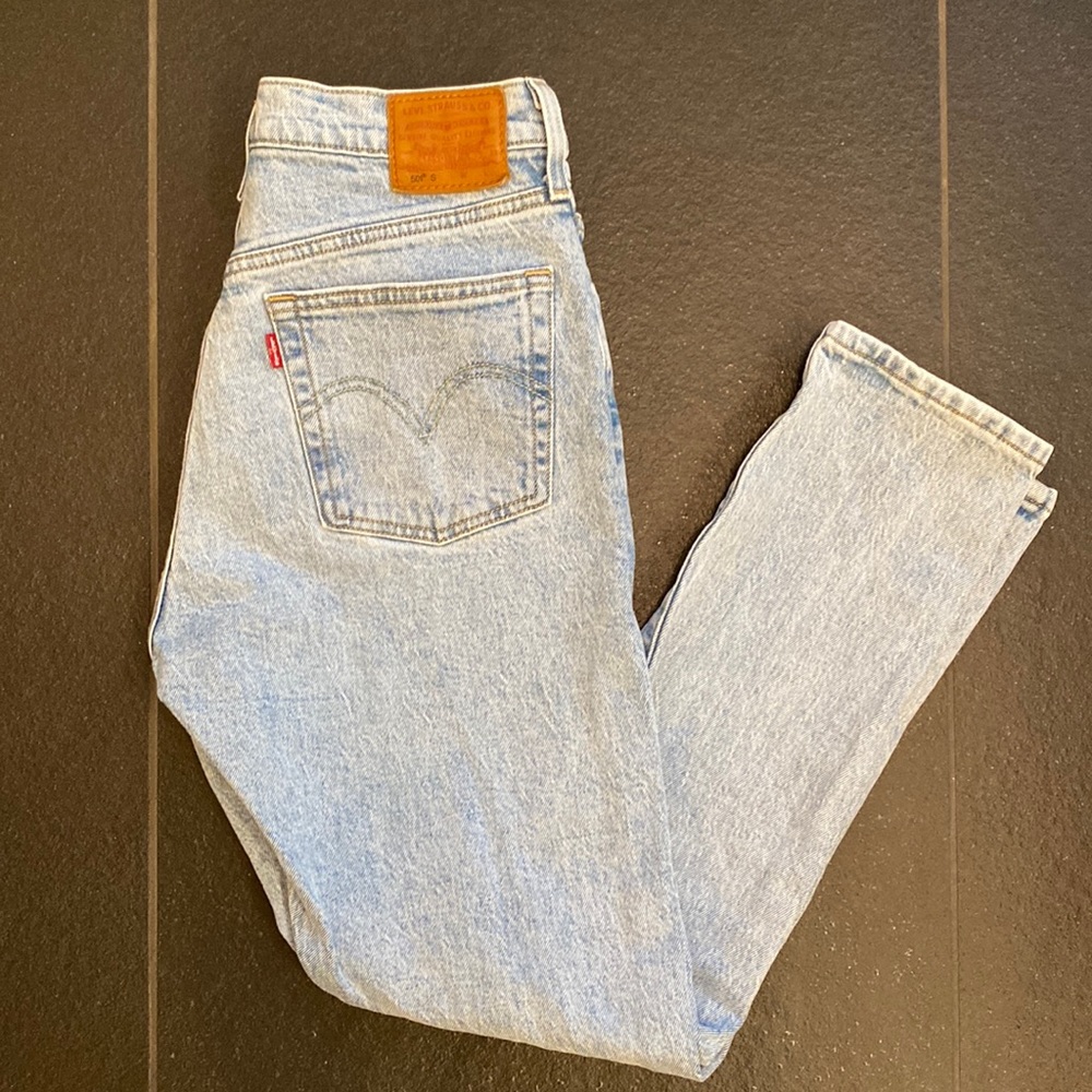 Levi’s 501 skinny jeans from Aritzia